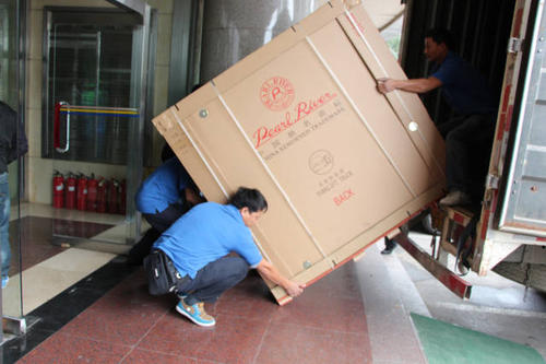 和林格尔钢琴贵重工艺品无忧运